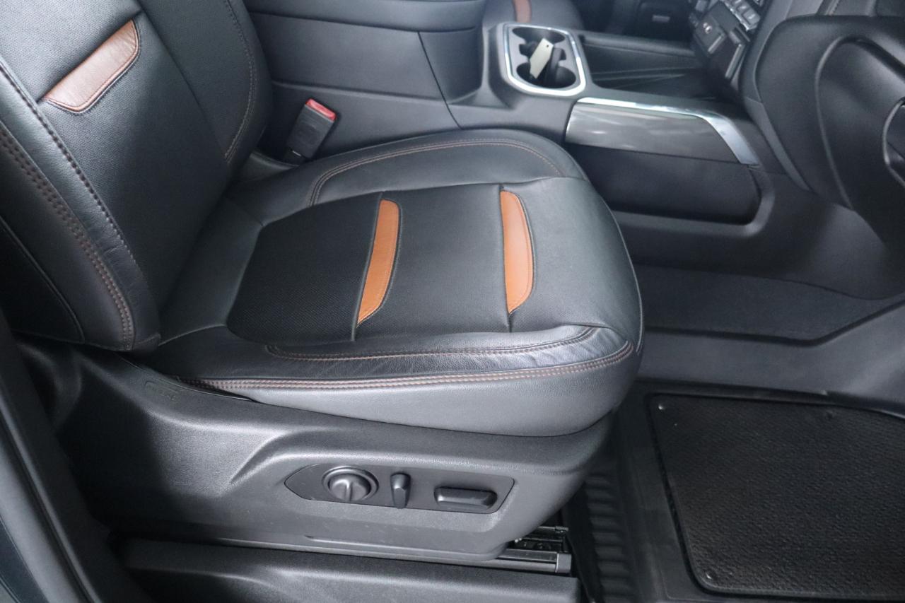 GMC Sierra 1500 4WD Crew Cab 147" AT4 2021