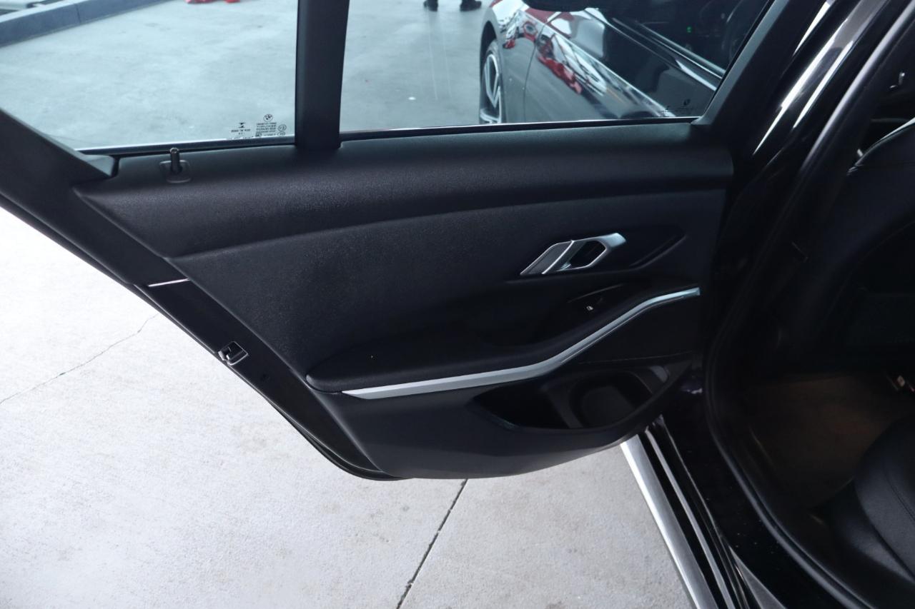 BMW 3 Series 330i Sedan North America 2020