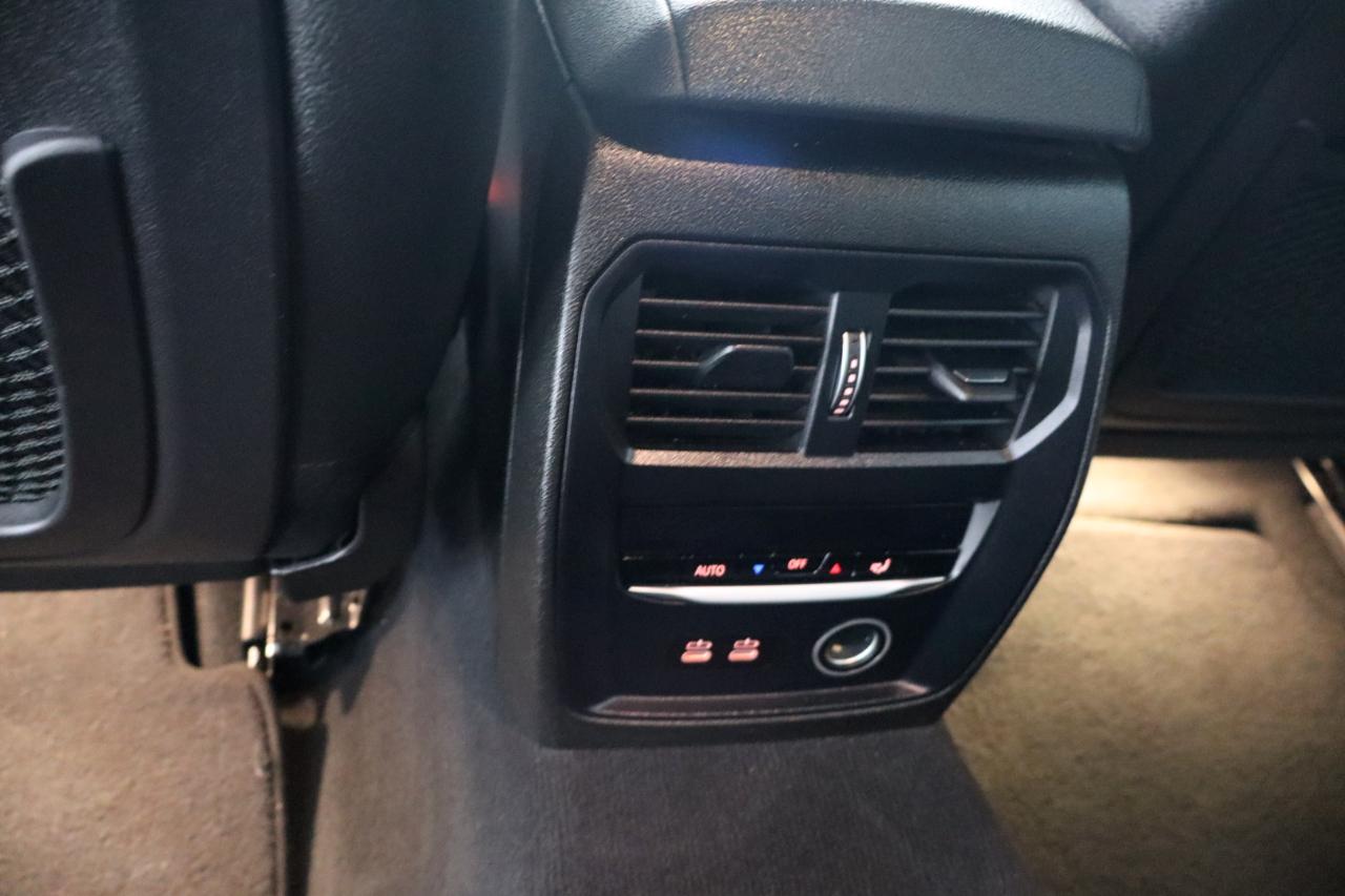 BMW 3 Series 330i Sedan North America 2020