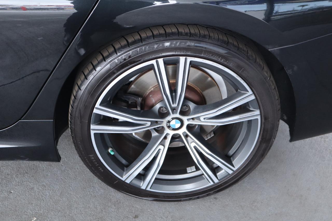 BMW 3 Series 330i Sedan North America 2020