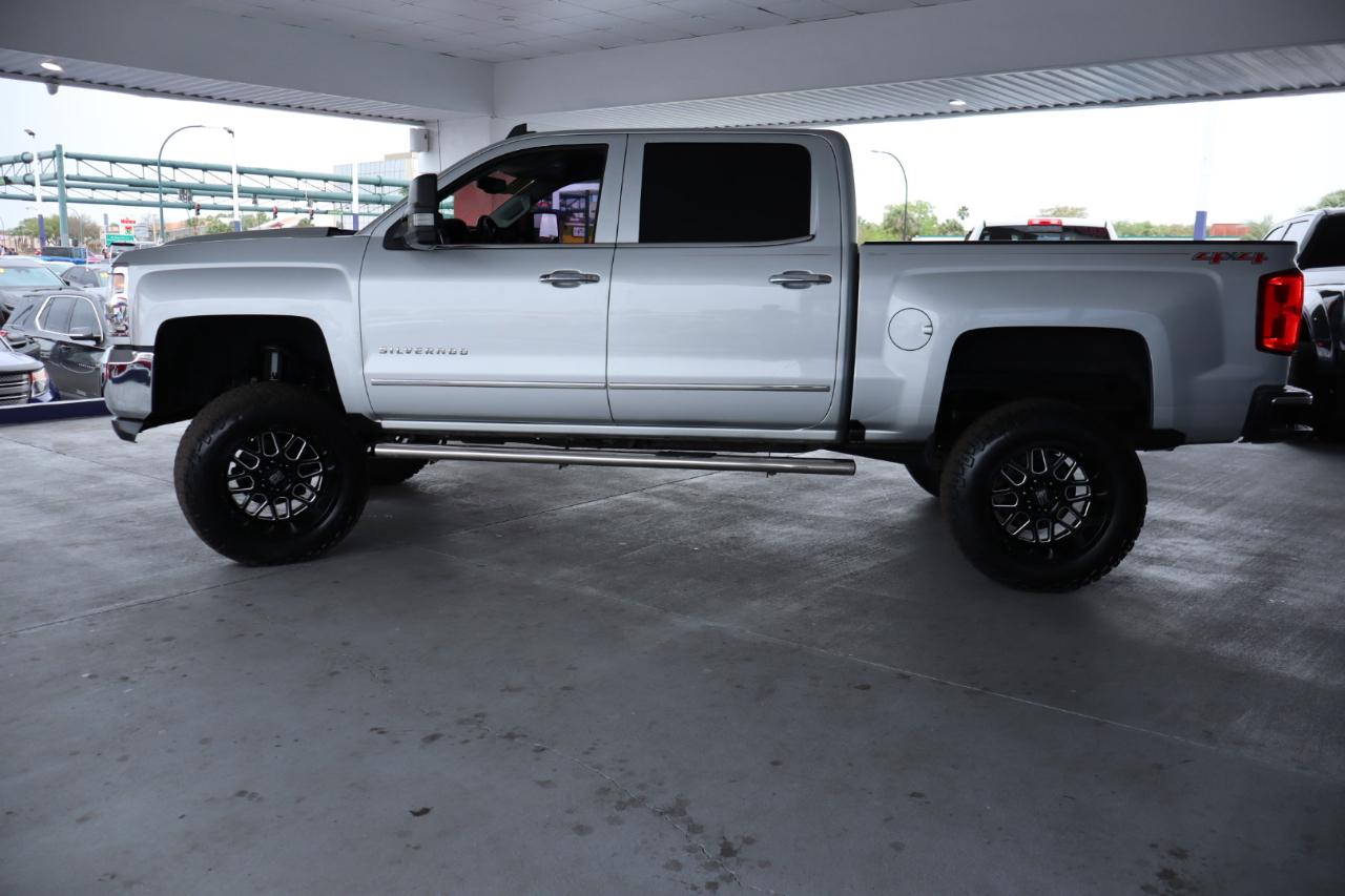 Chevrolet Silverado 1500 4WD Crew Cab 143.5" LTZ w/1LZ 2016