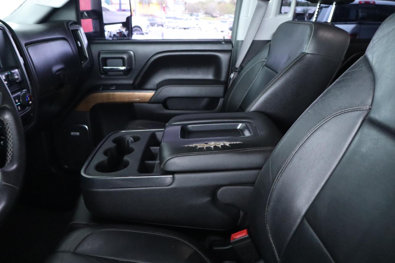 Chevrolet Silverado 1500 4WD Crew Cab 143.5" LTZ w/1LZ 2016