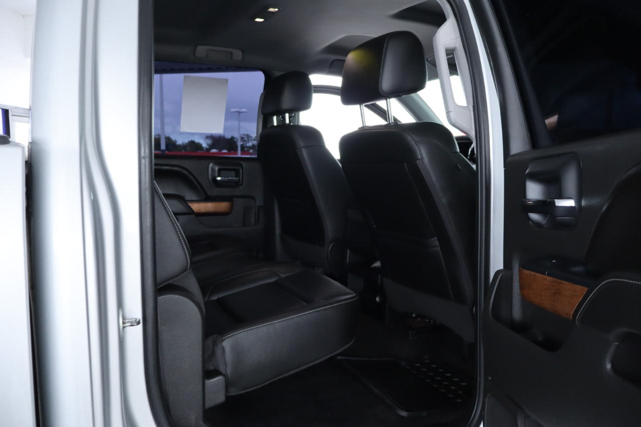 Chevrolet Silverado 1500 4WD Crew Cab 143.5" LTZ w/1LZ 2016