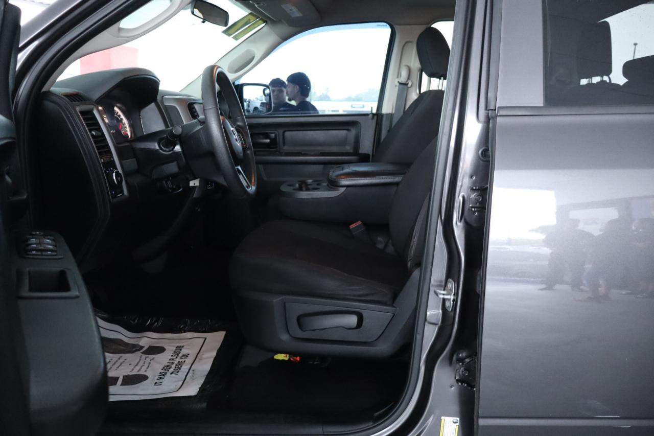 RAM 1500 Classic Tradesman Regular Cab SWB 4WD 2019