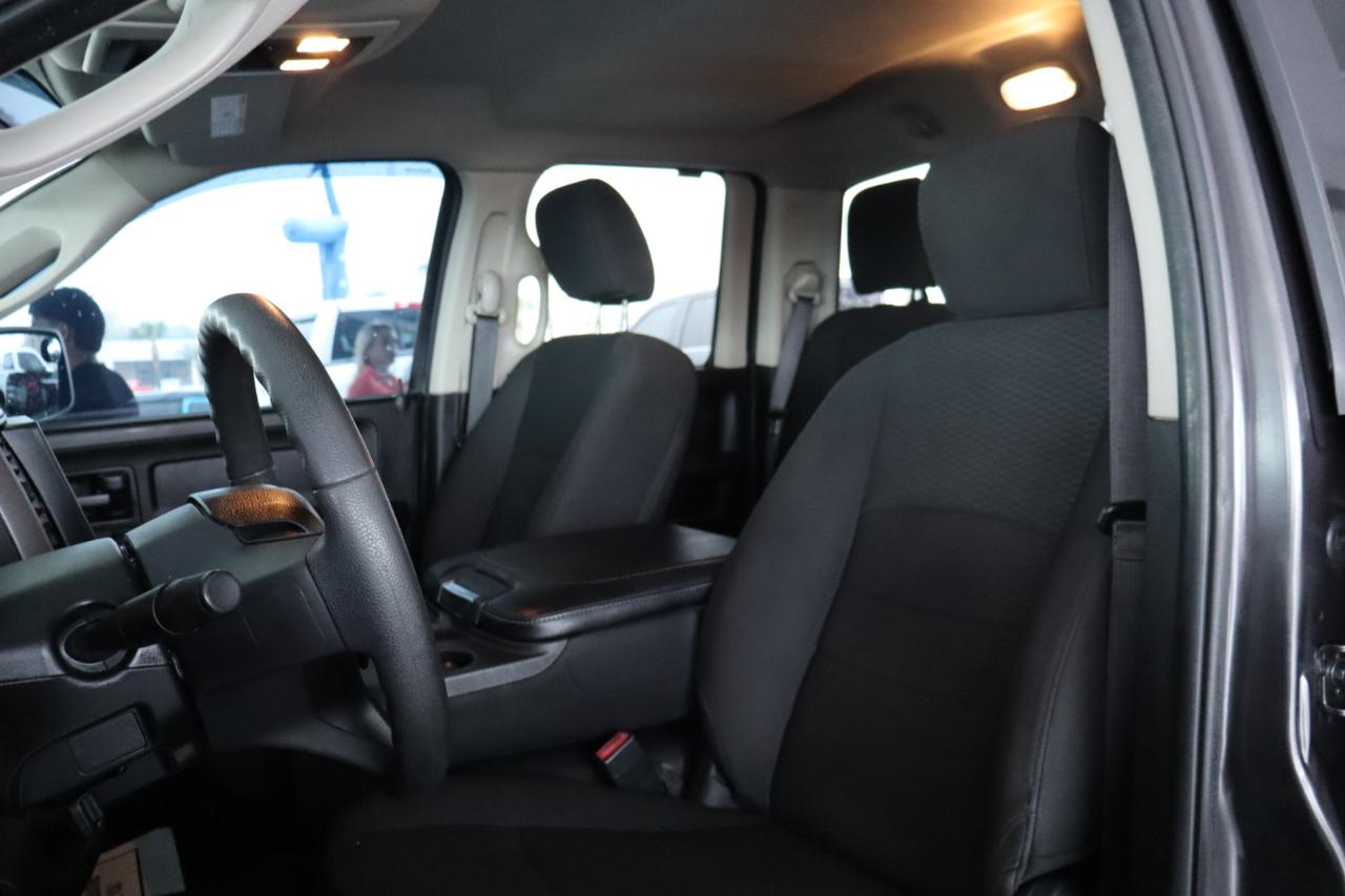 RAM 1500 Classic Tradesman Regular Cab SWB 4WD 2019