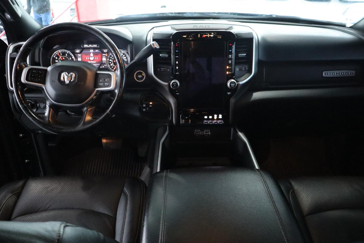 RAM 3500 Big Horn 4x4 Crew Cab 8' Box 2020