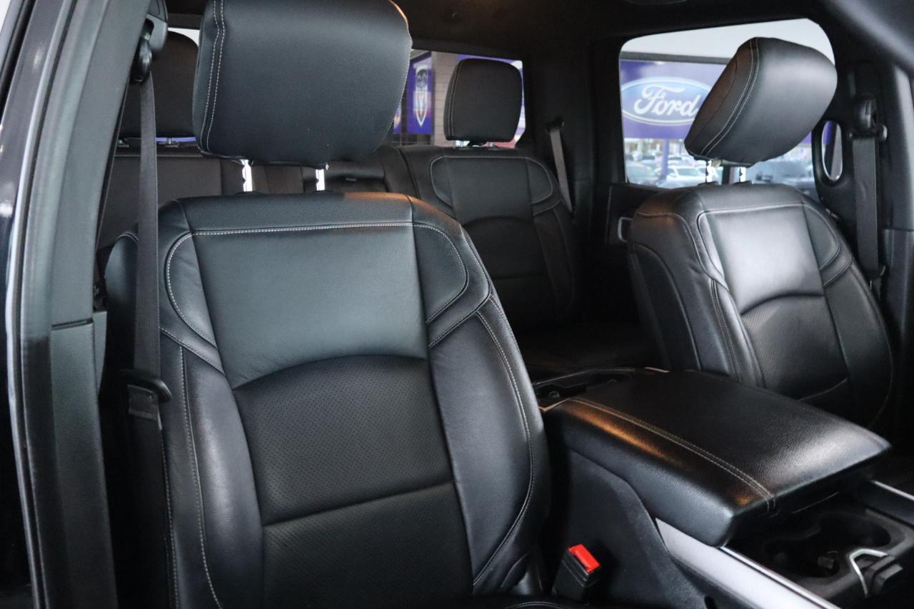 RAM 3500 Big Horn 4x4 Crew Cab 8' Box 2020