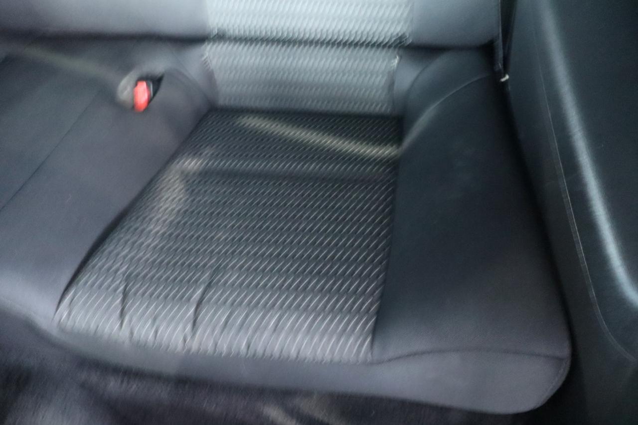 Hyundai Genesis Coupe 2dr 3.8L Auto Base w/Black Seats 2016