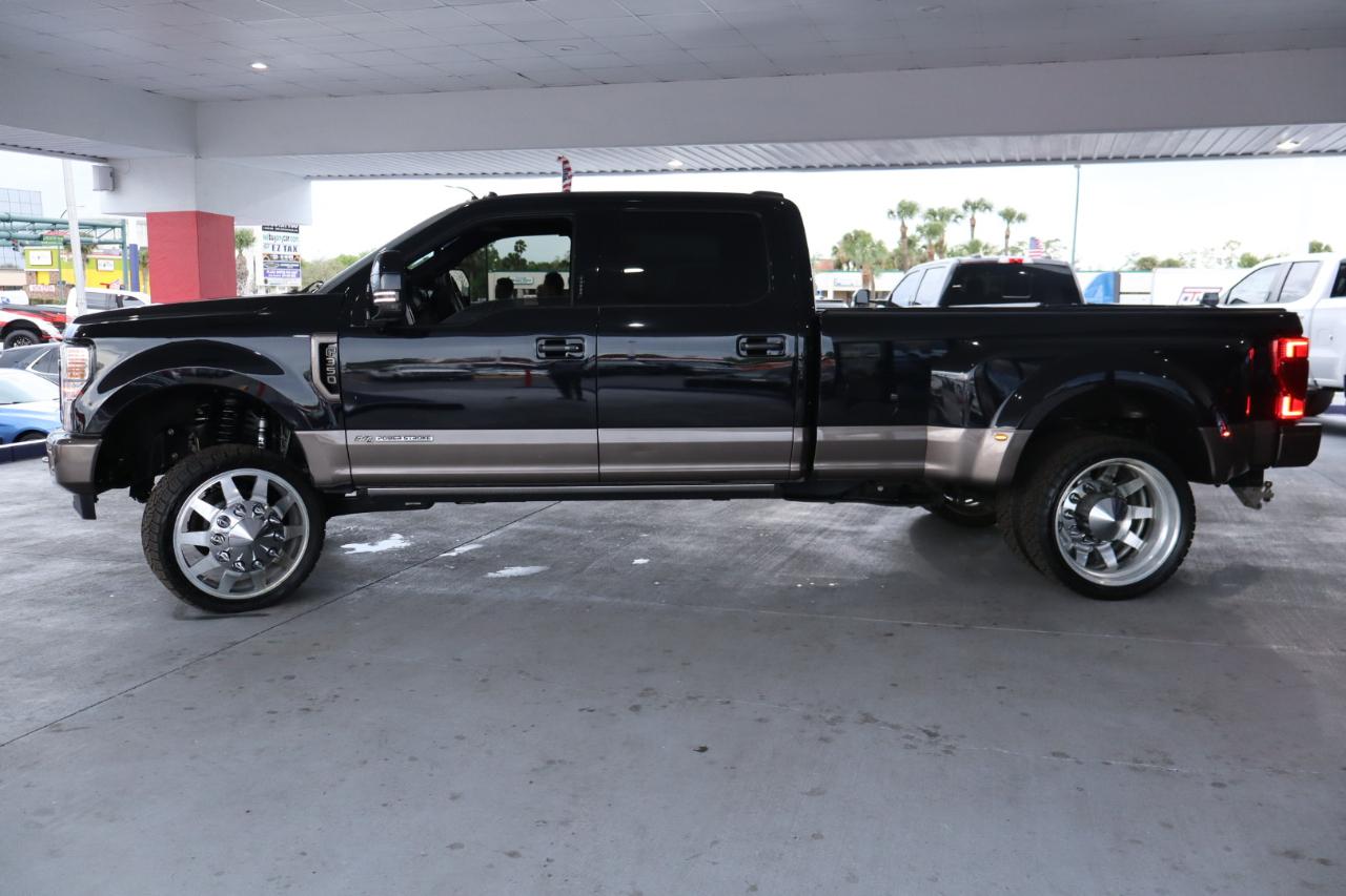 Ford Super Duty F-350 DRW King Ranch 4WD Crew Cab 8' Box 2020