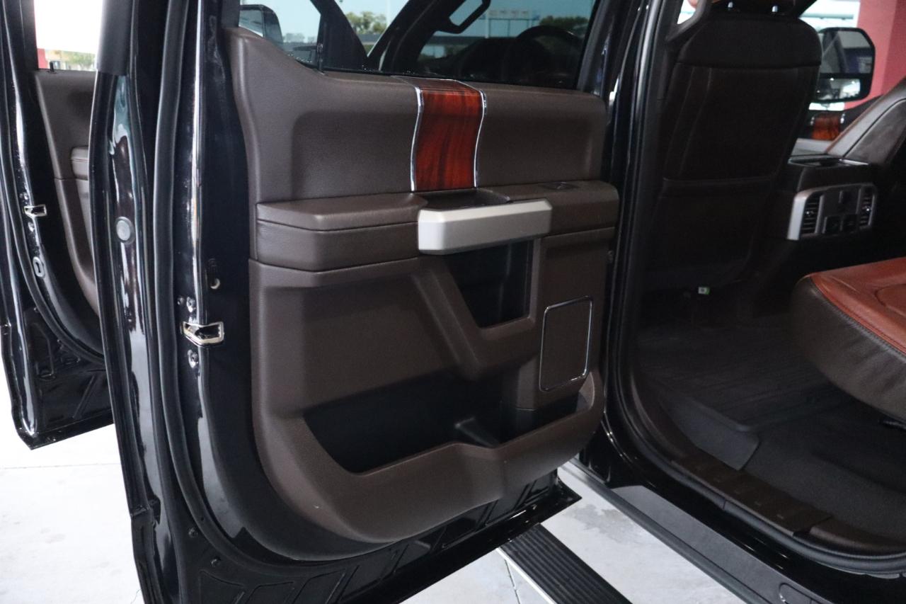 Ford Super Duty F-350 DRW King Ranch 4WD Crew Cab 8' Box 2020