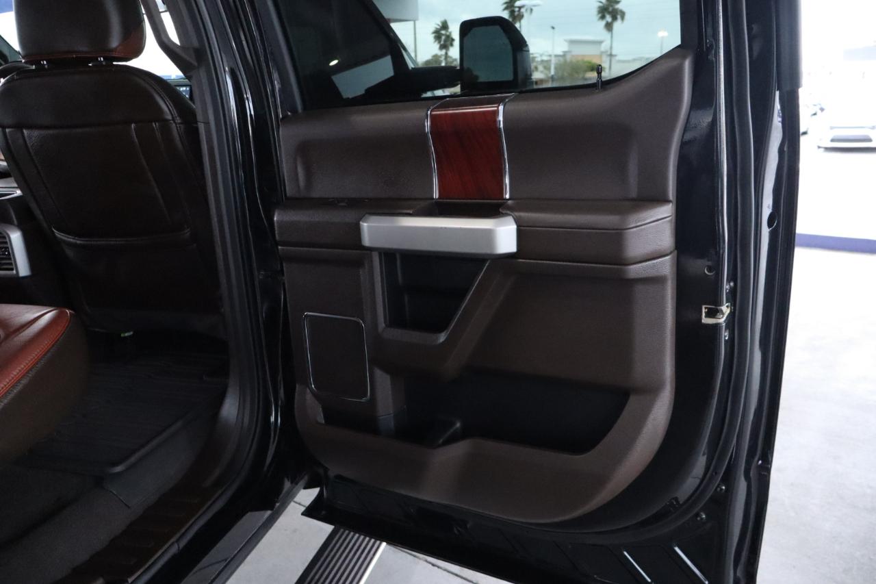 Ford Super Duty F-350 DRW King Ranch 4WD Crew Cab 8' Box 2020