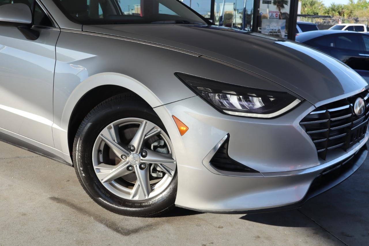 Hyundai Sonata SE 2.5L 2021