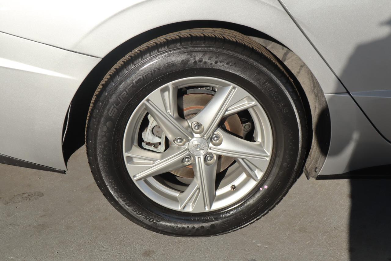 Hyundai Sonata SE 2.5L 2021