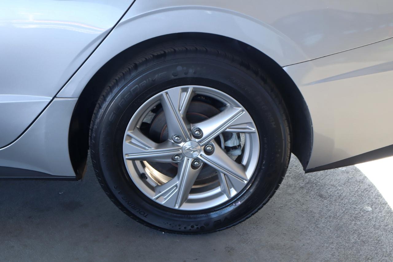 Hyundai Sonata SE 2.5L 2021