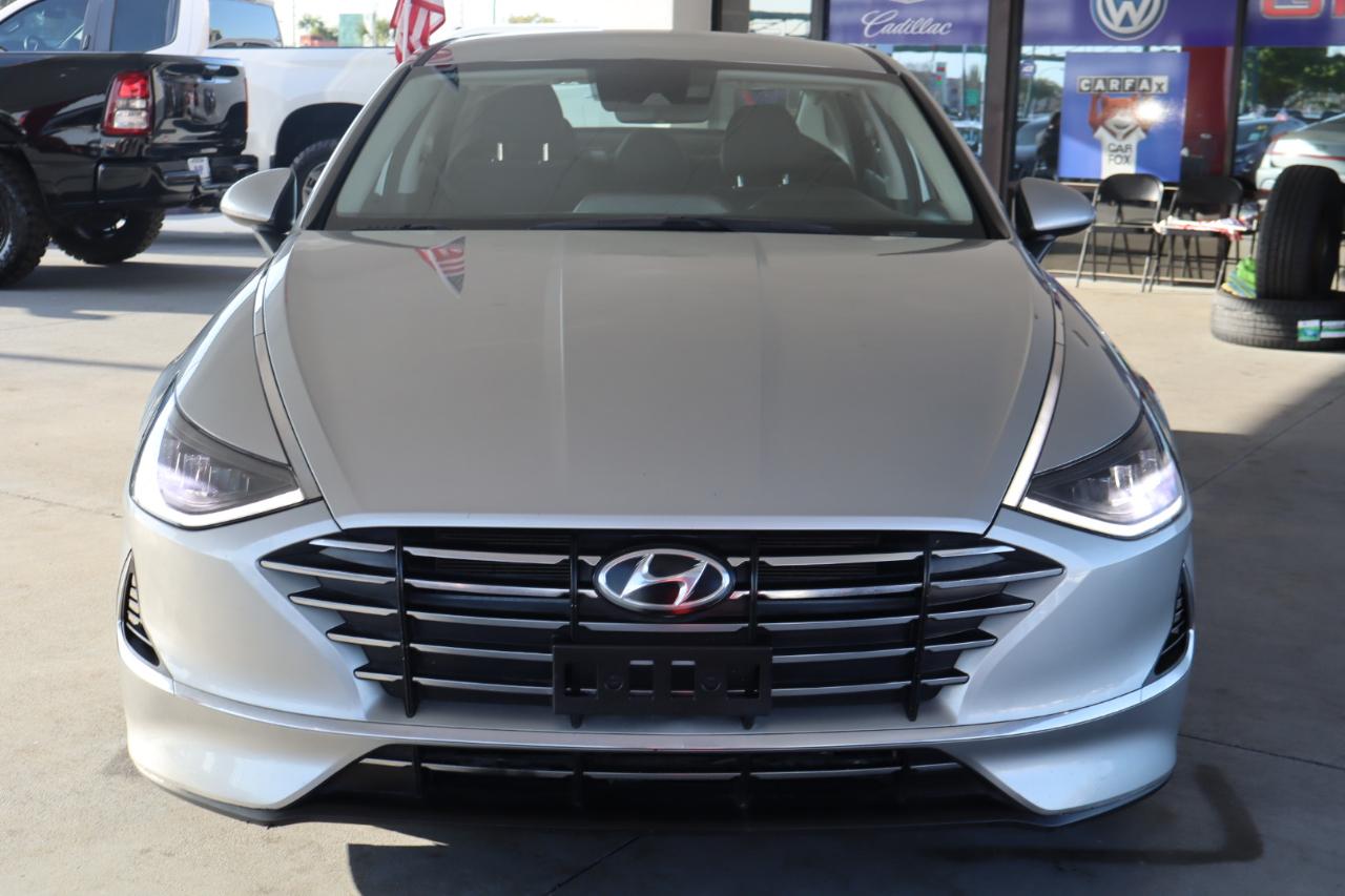 Hyundai Sonata SE 2.5L 2021