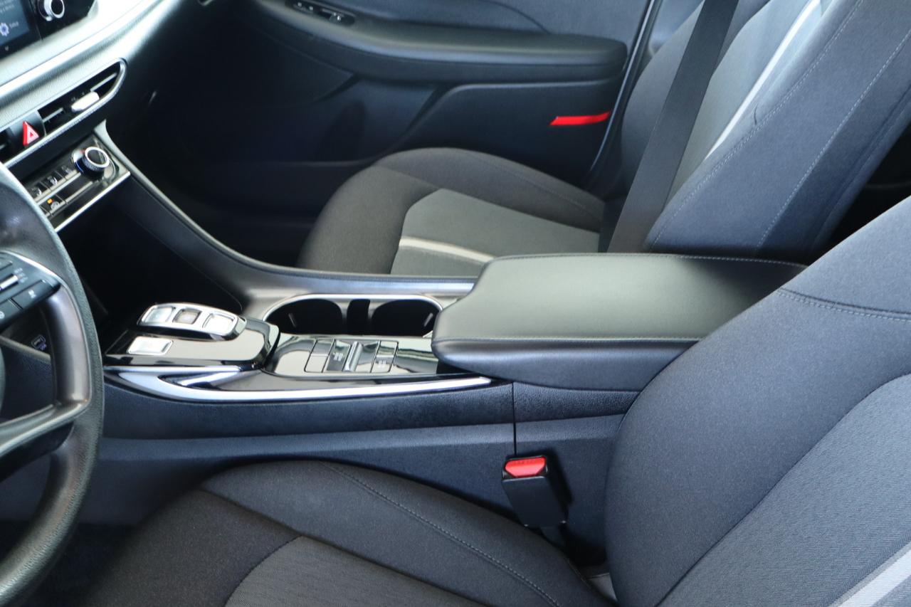 Hyundai Sonata SE 2.5L 2021