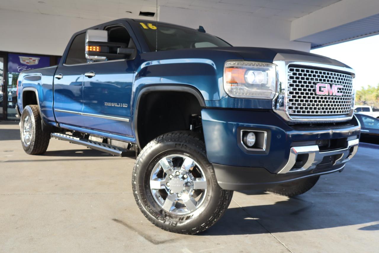 GMC Sierra 3500HD 4WD Crew Cab 153.7" Denali 2016