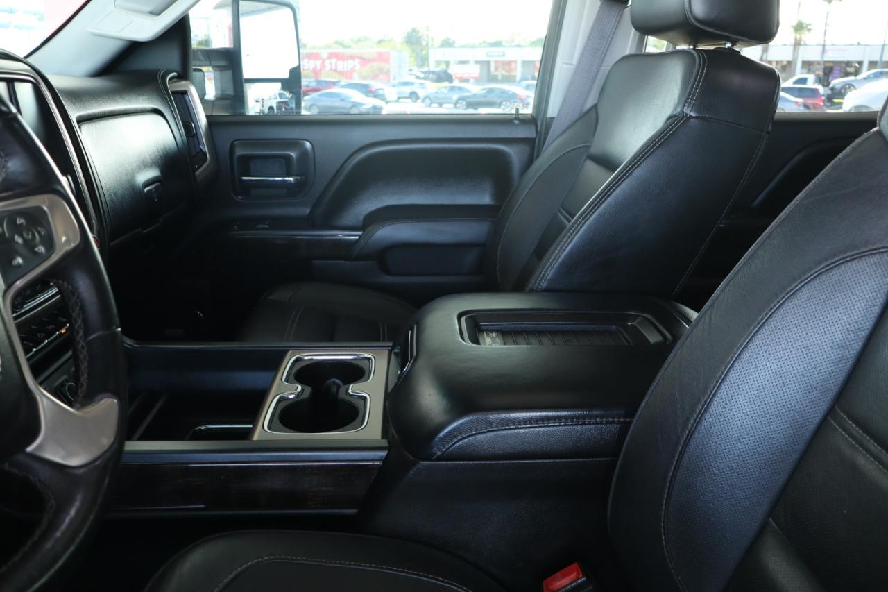 GMC Sierra 3500HD 4WD Crew Cab 153.7" Denali 2016