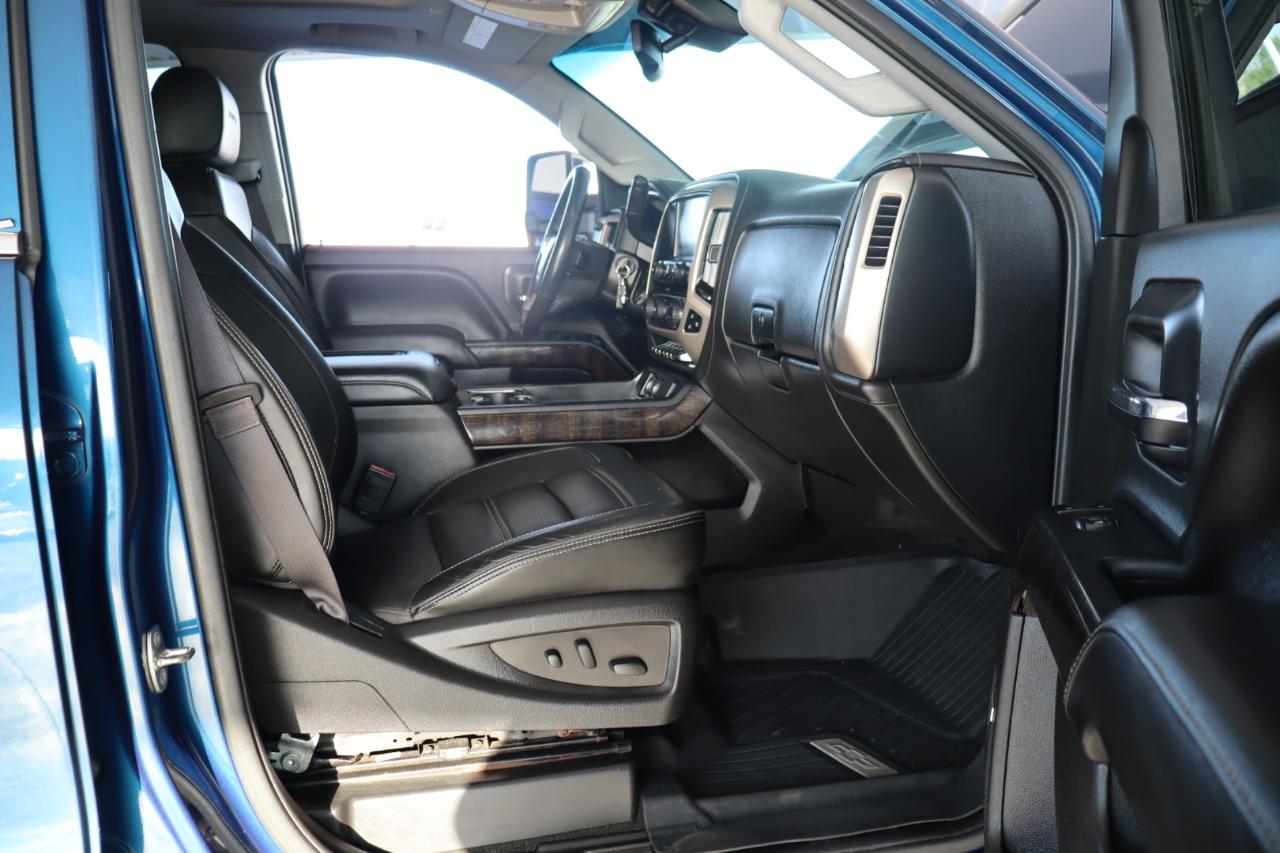 GMC Sierra 3500HD 4WD Crew Cab 153.7" Denali 2016