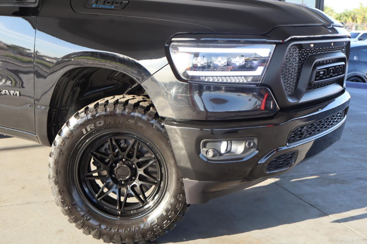 RAM 1500 Big Horn 4x2 Crew Cab 5'7" Box 2021