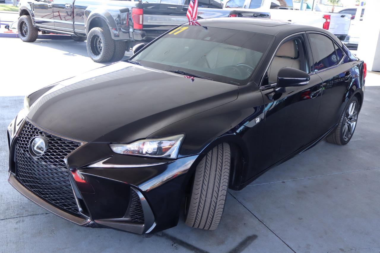 Lexus IS IS Turbo RWD 2017