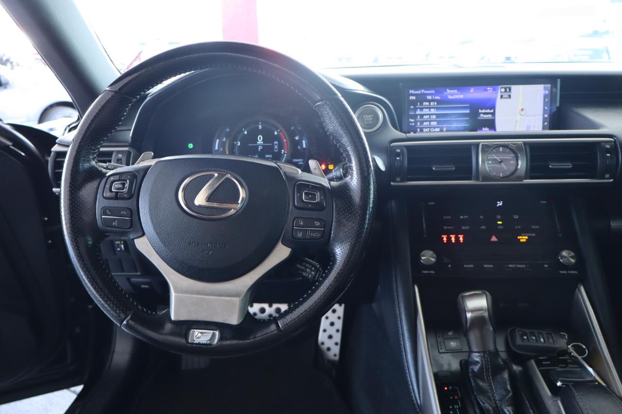 Lexus IS IS Turbo RWD 2017