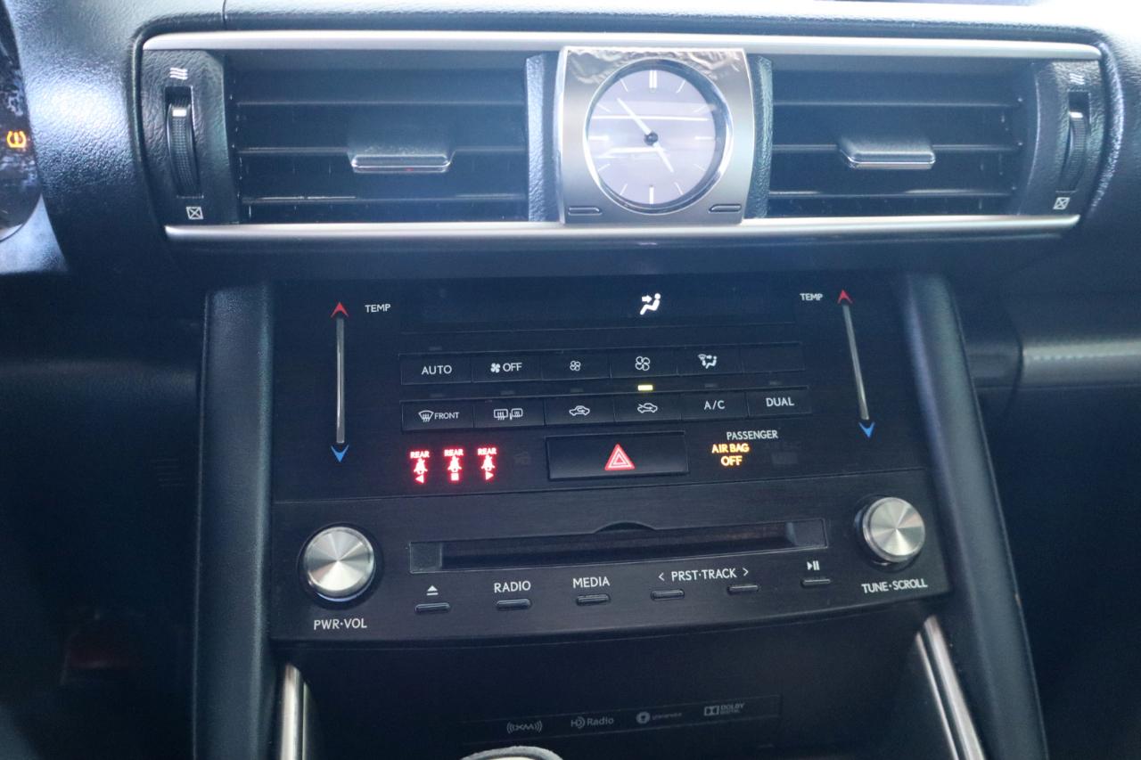 Lexus IS IS Turbo RWD 2017