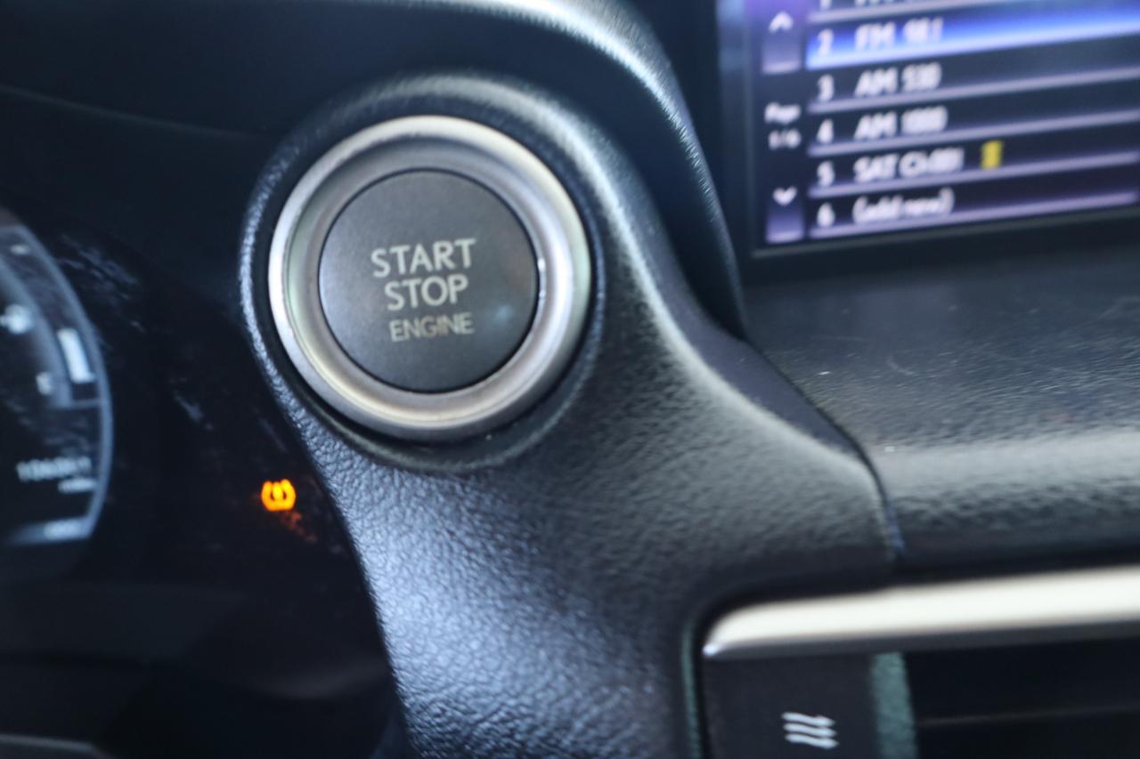 Lexus IS IS Turbo RWD 2017