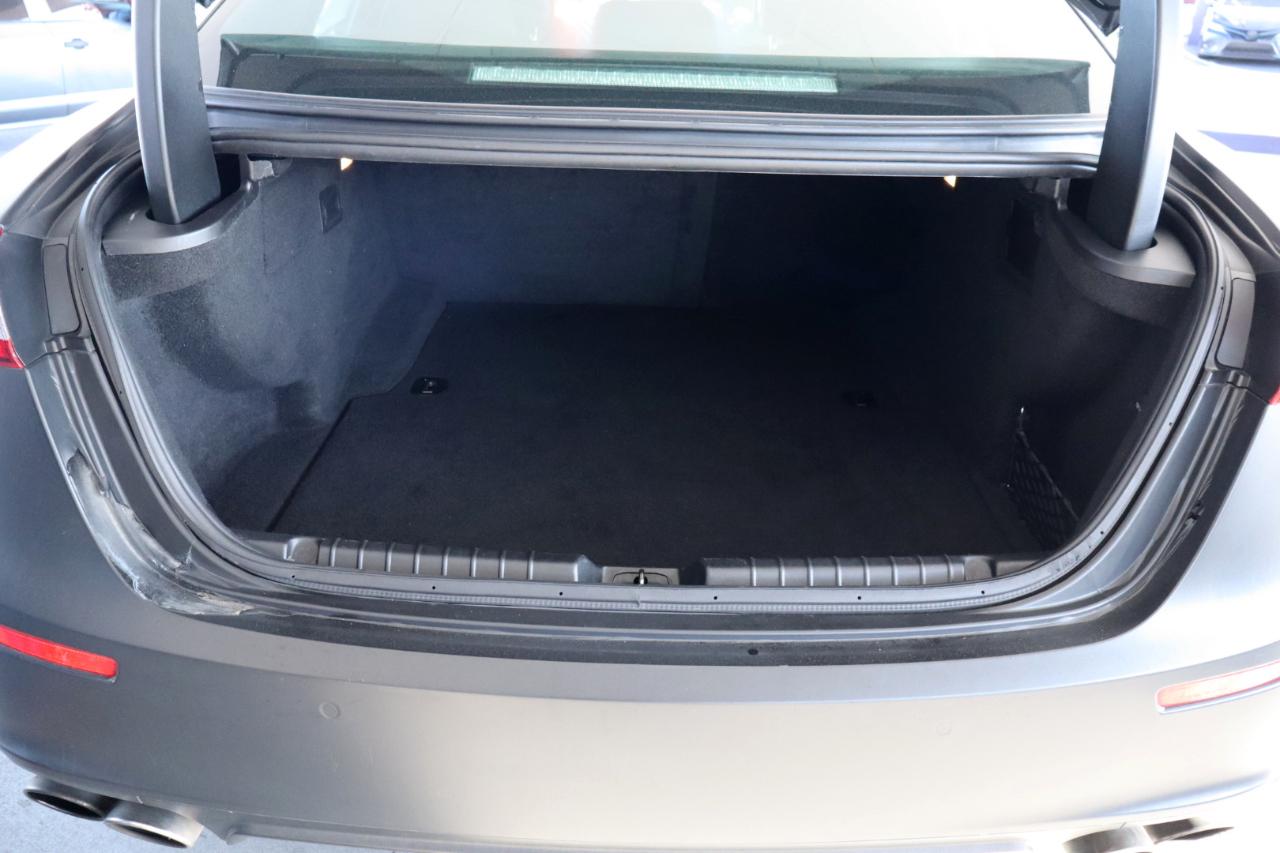 Maserati Ghibli 4dr Sdn S Q4 2015