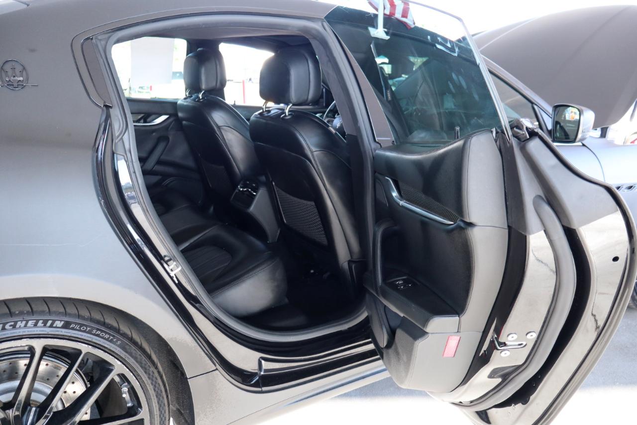Maserati Ghibli 4dr Sdn S Q4 2015