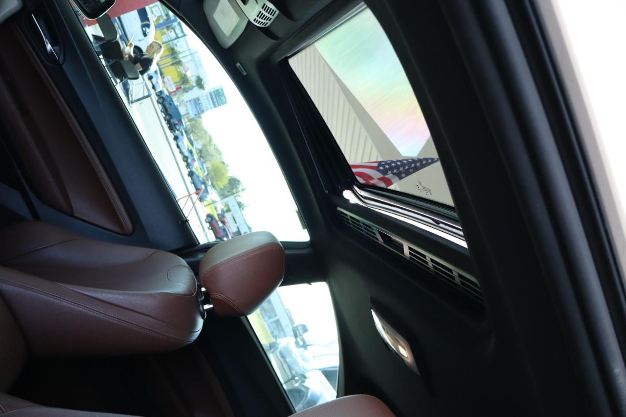 BMW 2 Series 2dr Cpe M235i RWD 2014