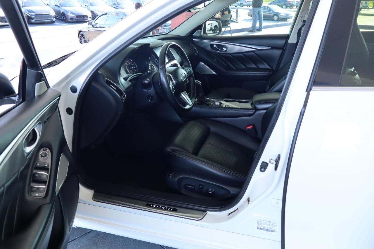 Infiniti Q50 3.0t Sport RWD 2020