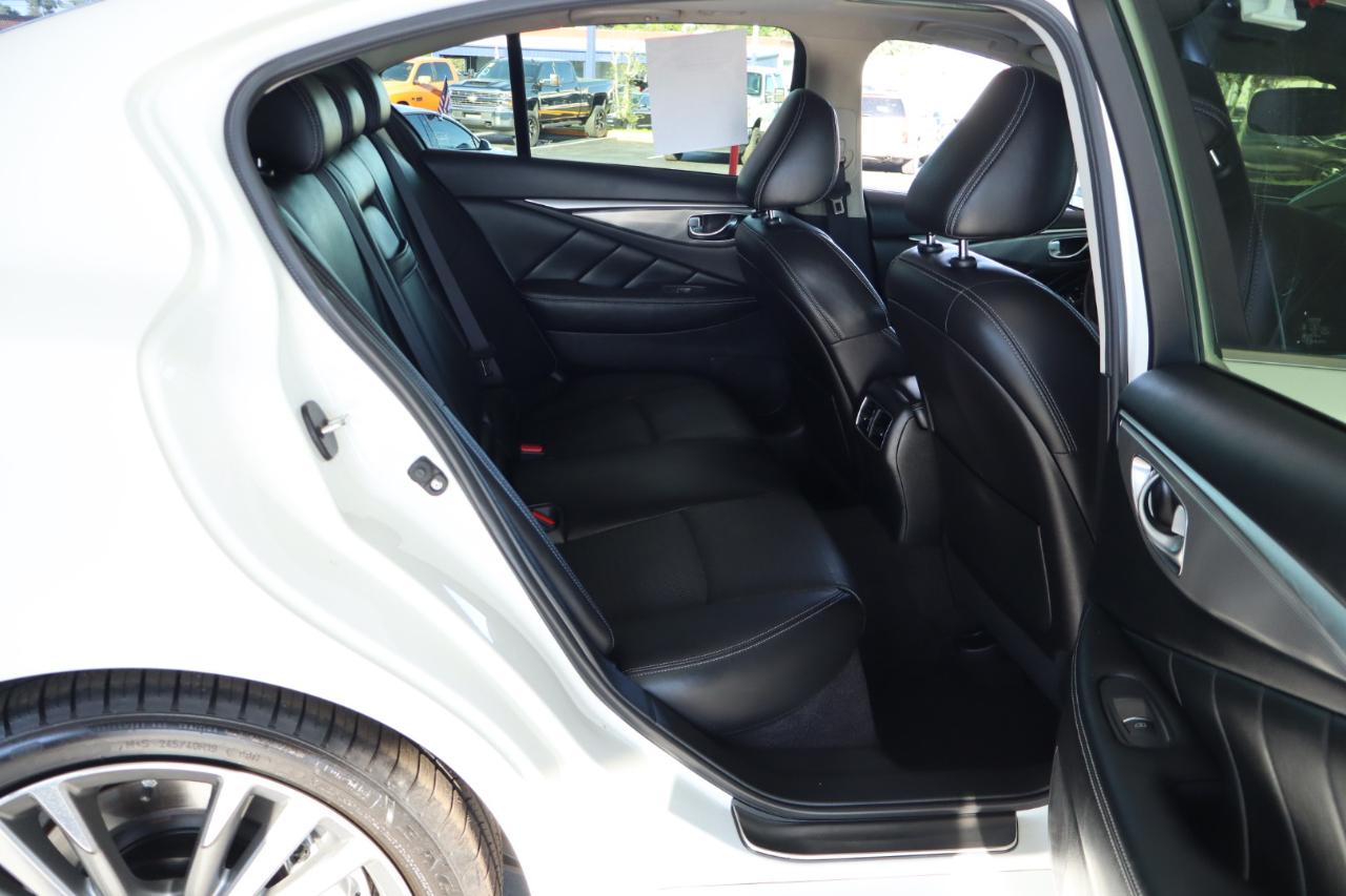 Infiniti Q50 3.0t Sport RWD 2020