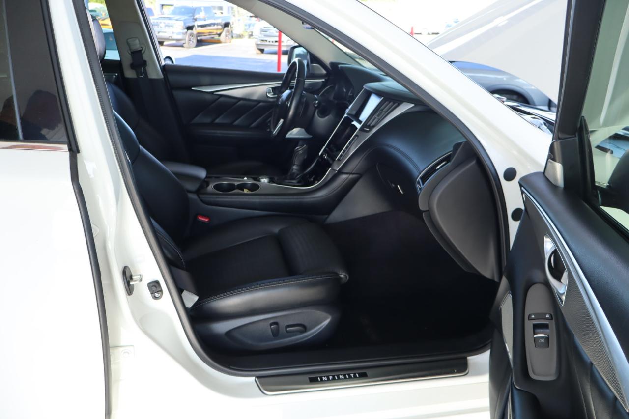 Infiniti Q50 3.0t Sport RWD 2020