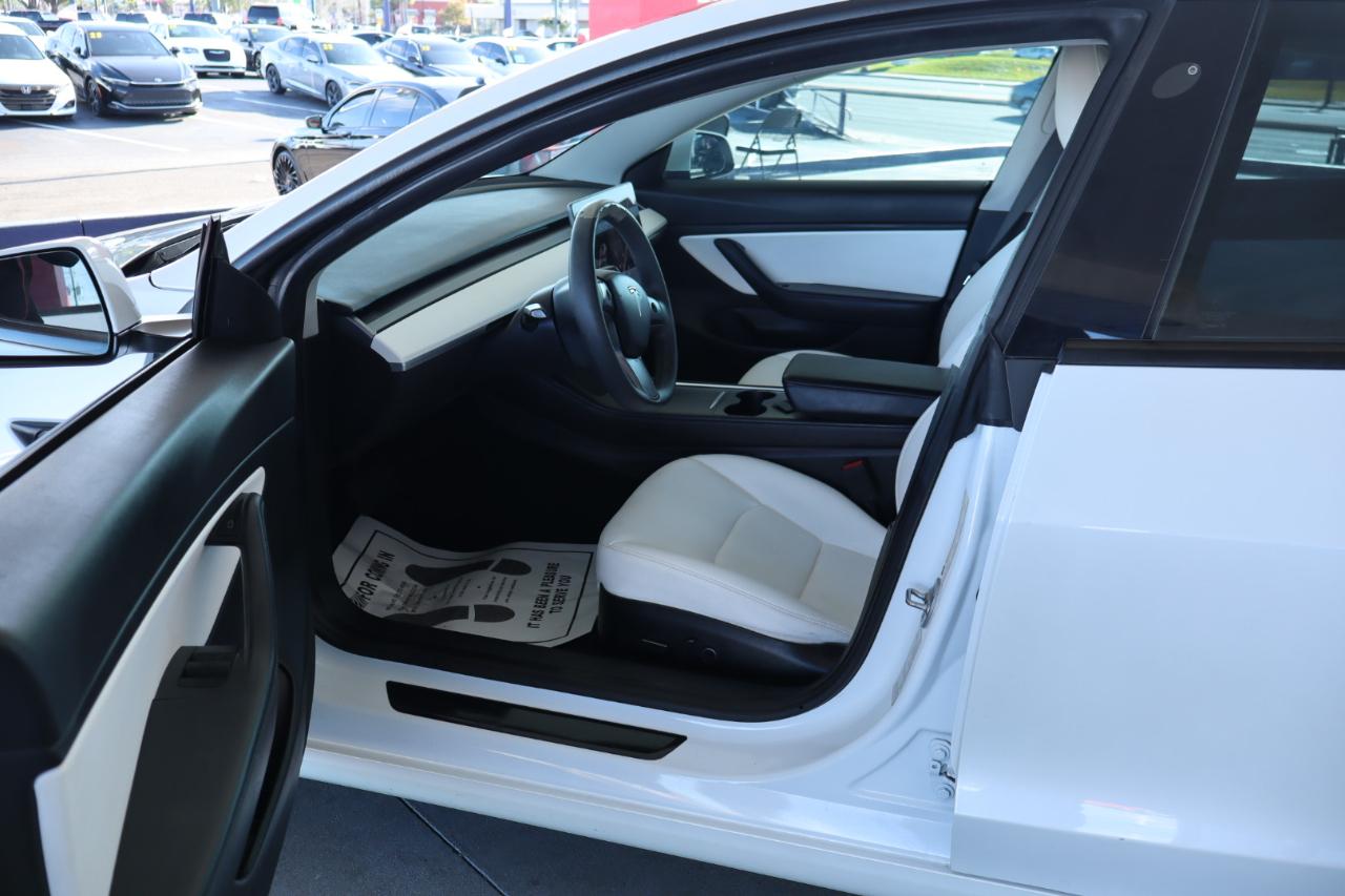 Tesla Model 3 Standard Range Plus RWD 2021