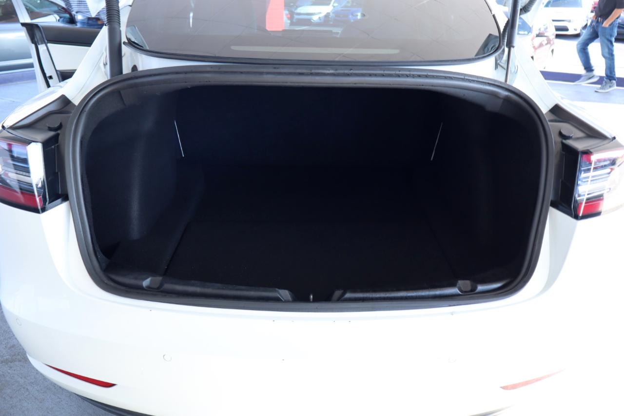 Tesla Model 3 Standard Range Plus RWD 2021