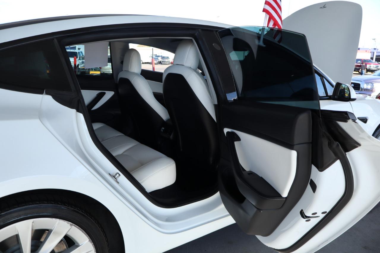 Tesla Model 3 Standard Range Plus RWD 2021