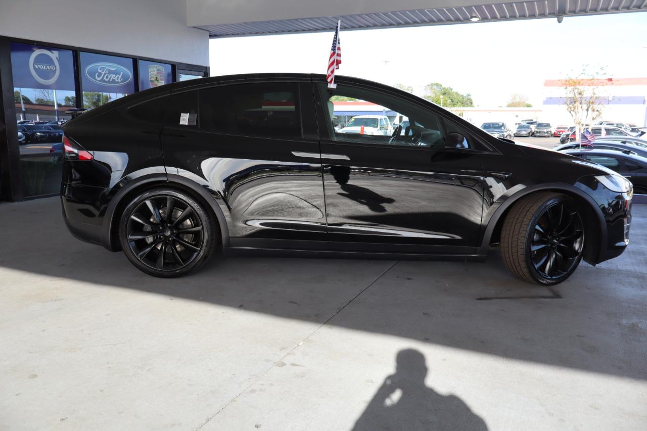 Tesla Model X Long Range AWD 2021