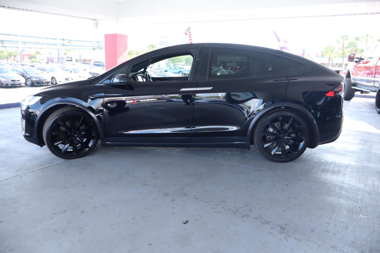 Tesla Model X Long Range Plus AWD 2021
