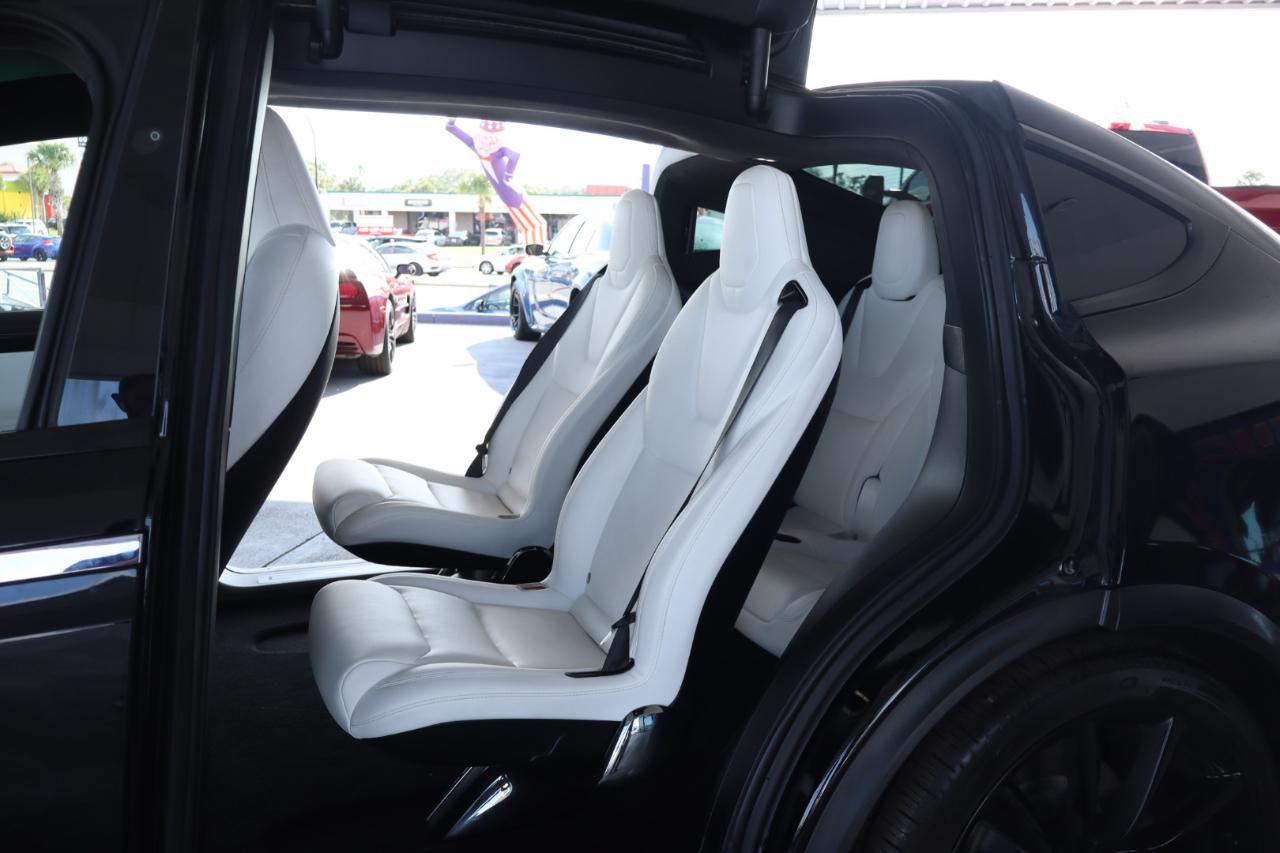 Tesla Model X Long Range Plus AWD 2021