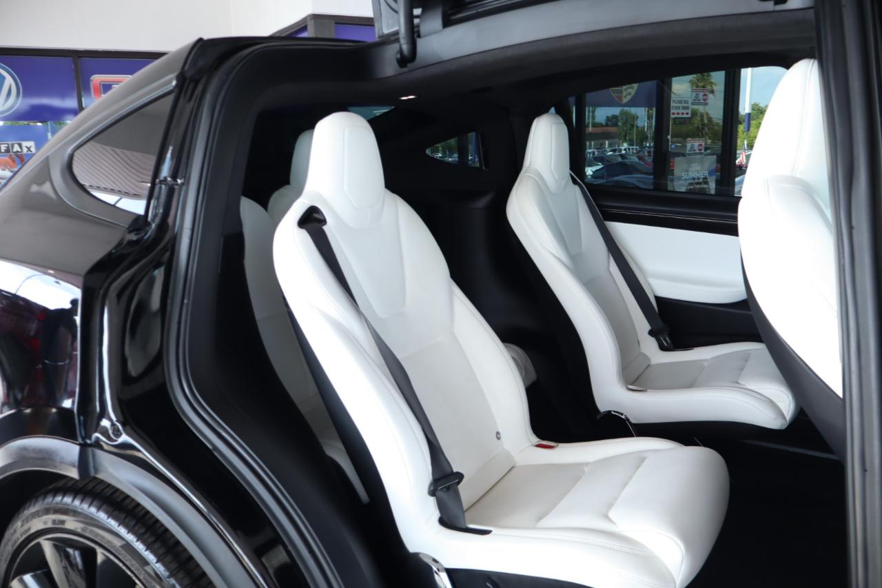 Tesla Model X Long Range Plus AWD 2021