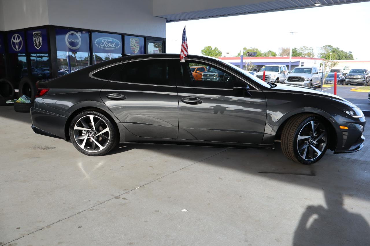 Hyundai Sonata SEL Plus 1.6T 2021