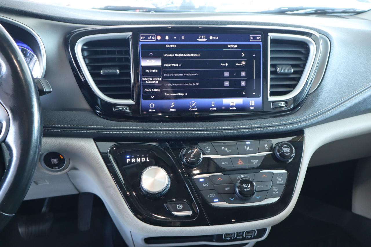 Chrysler Pacifica Touring L FWD 2021