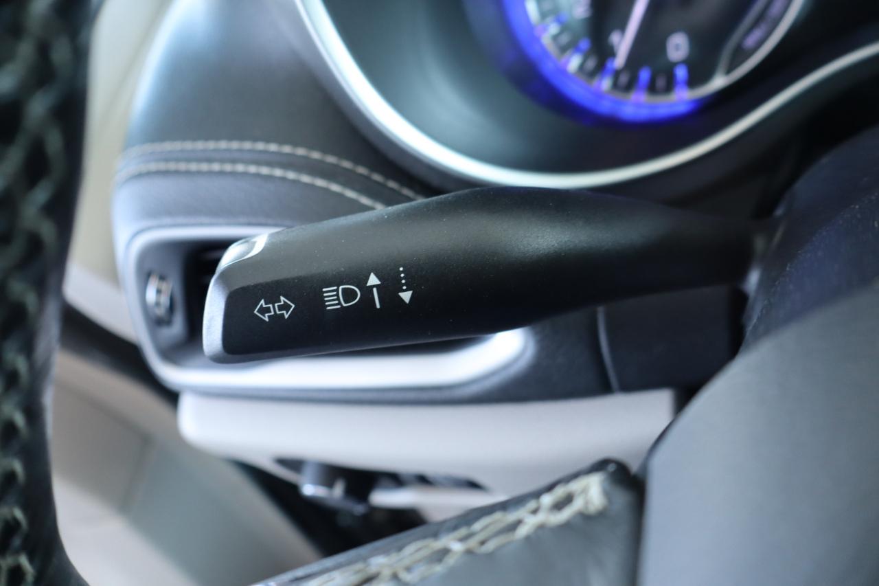 Chrysler Pacifica Touring L FWD 2021