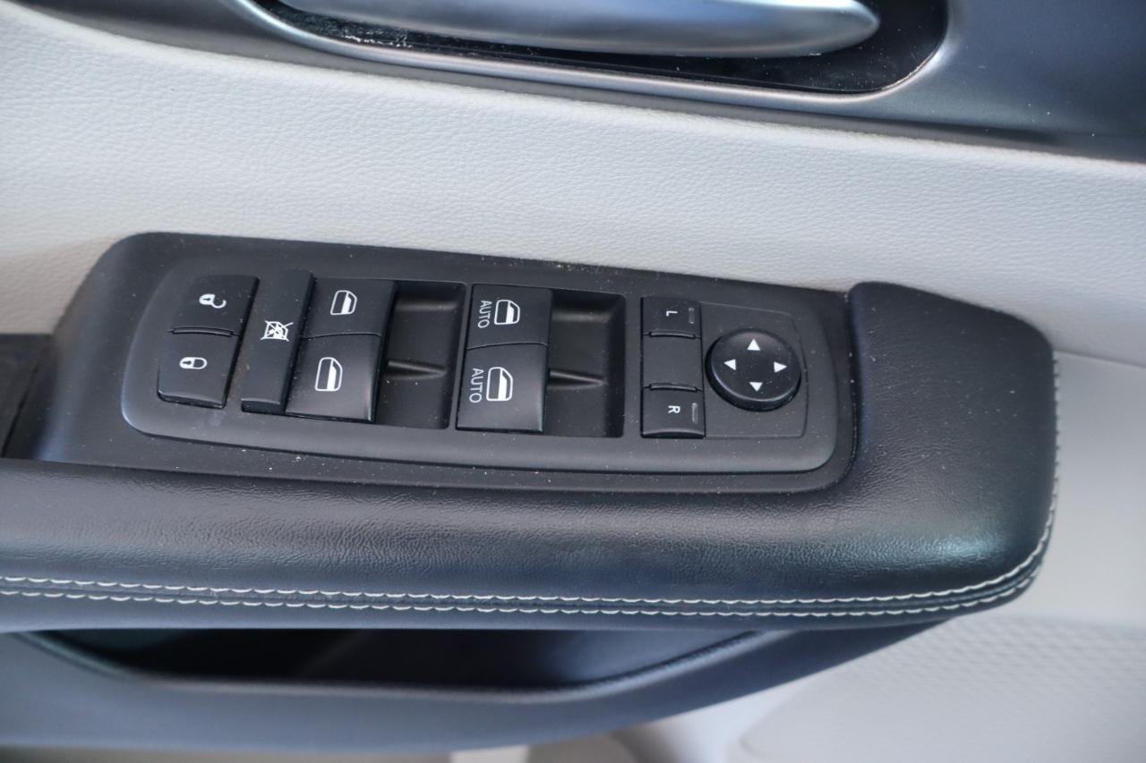 Chrysler Pacifica Touring L FWD 2021