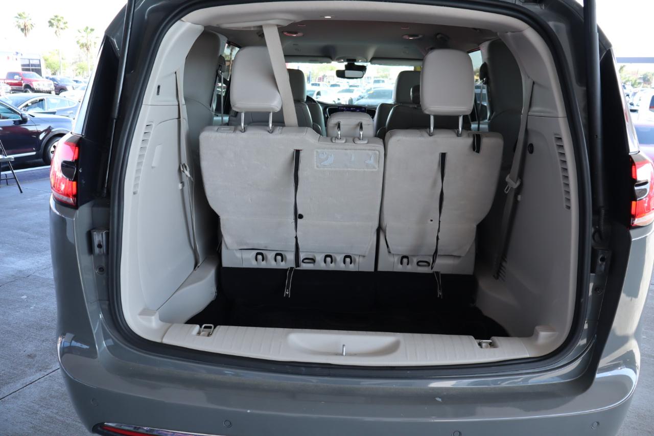 Chrysler Pacifica Touring L FWD 2021