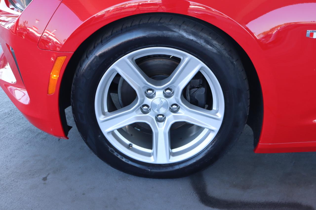 Chevrolet Camaro 2dr Cpe 1LT 2017