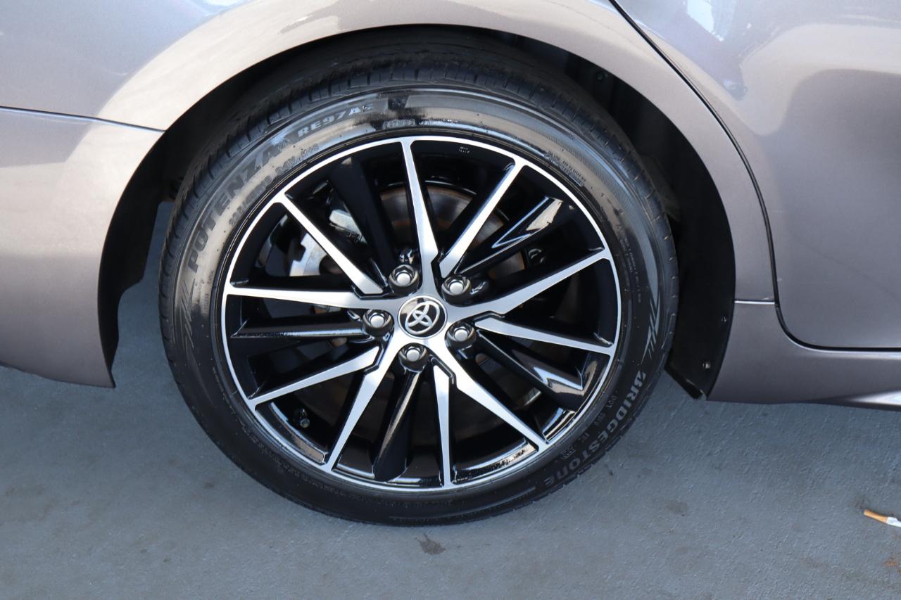 Toyota Camry SE Nightshade Auto (Natl) 2023