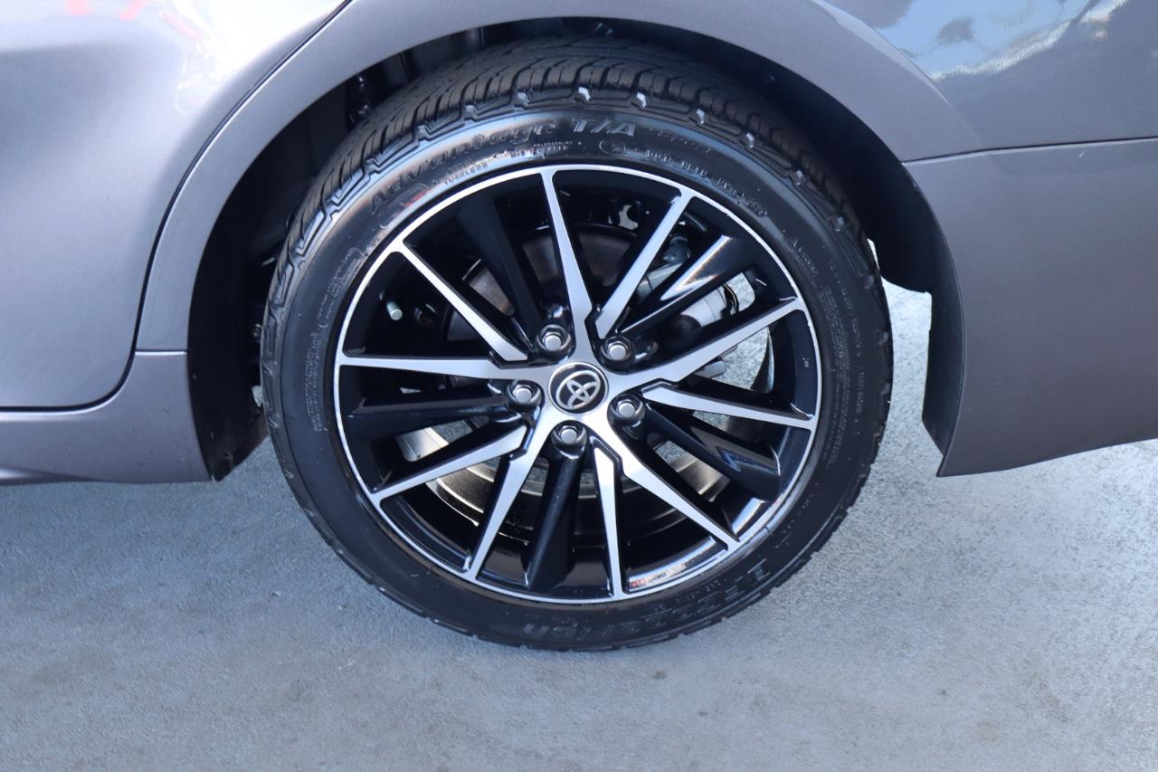 Toyota Camry SE Nightshade Auto (Natl) 2023