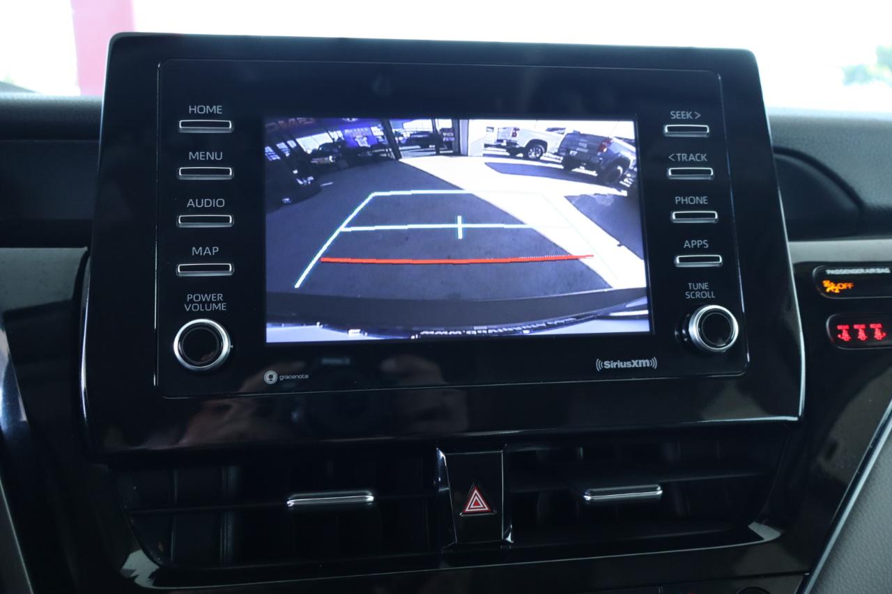 Toyota Camry SE Nightshade Auto (Natl) 2023